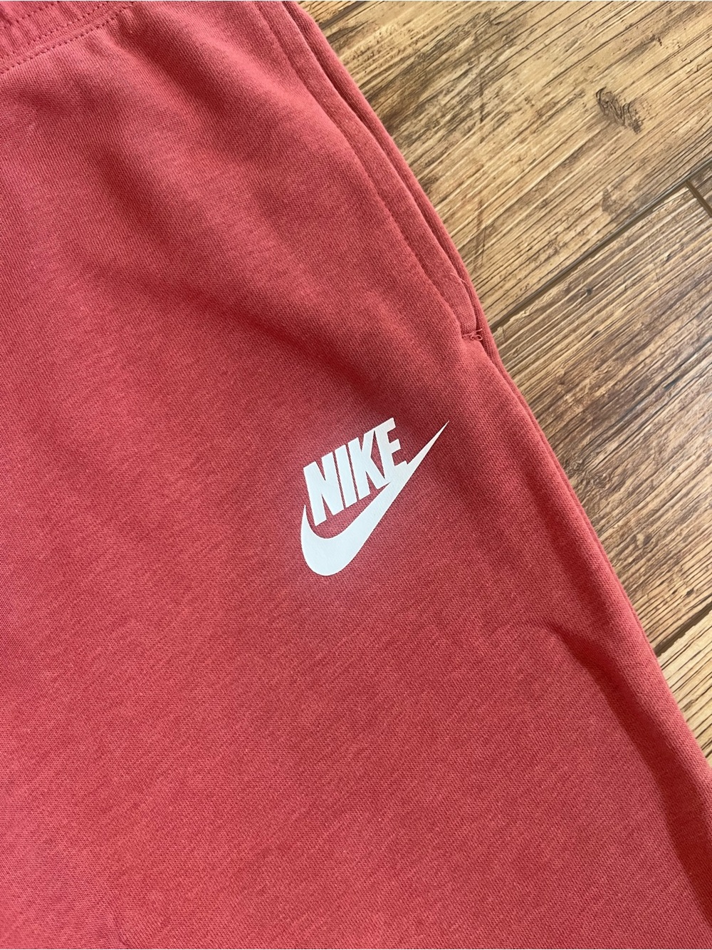 Nike Girls Mauve Jogger Pants with Matching Sports Bra - Picture 3 of 3